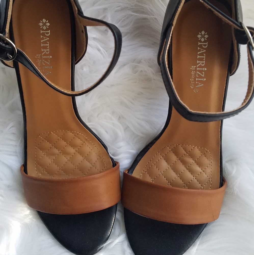 Black/brown/orange open toe block heels